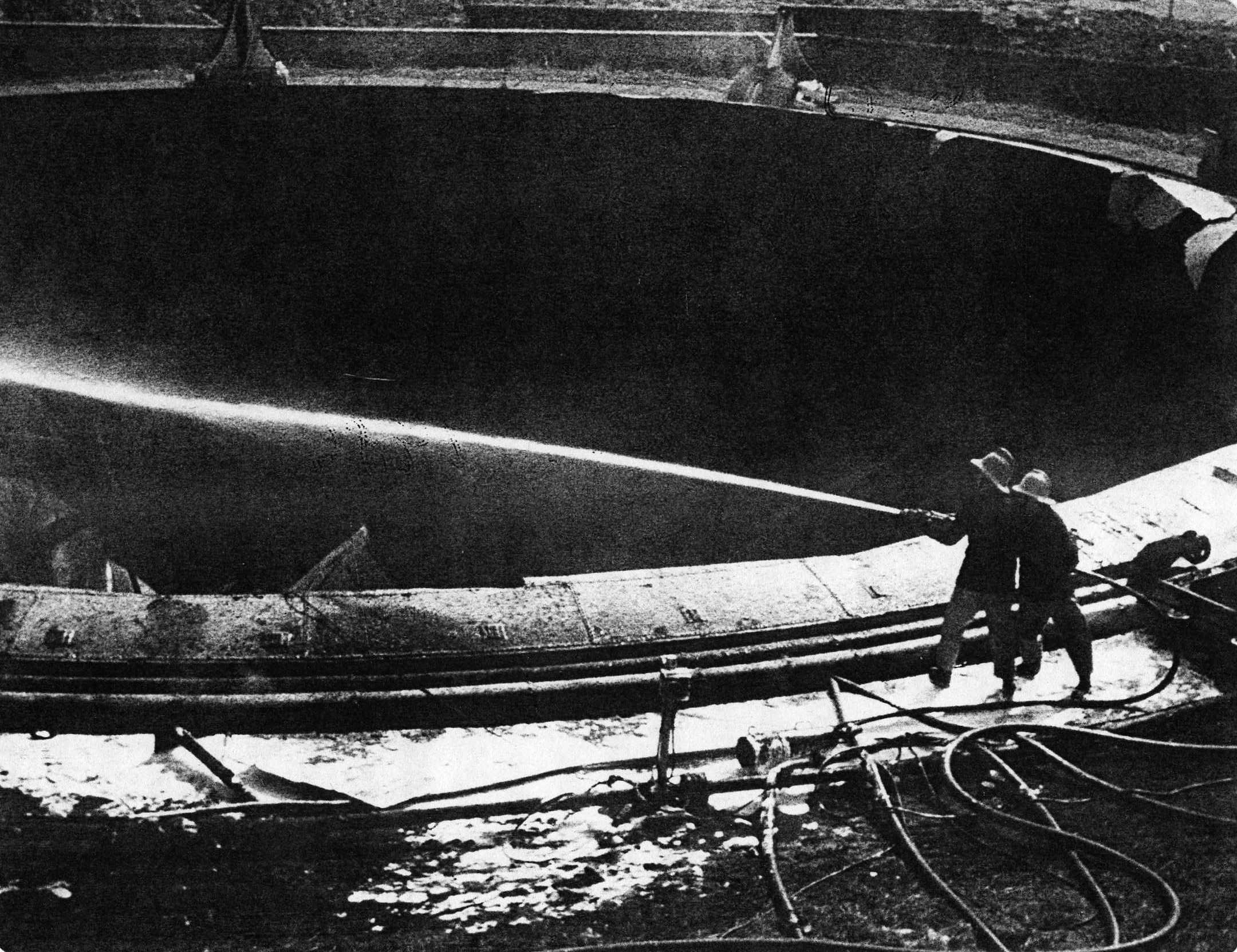 Wensley Road Gas Holder 1984 Blackburn Fire History