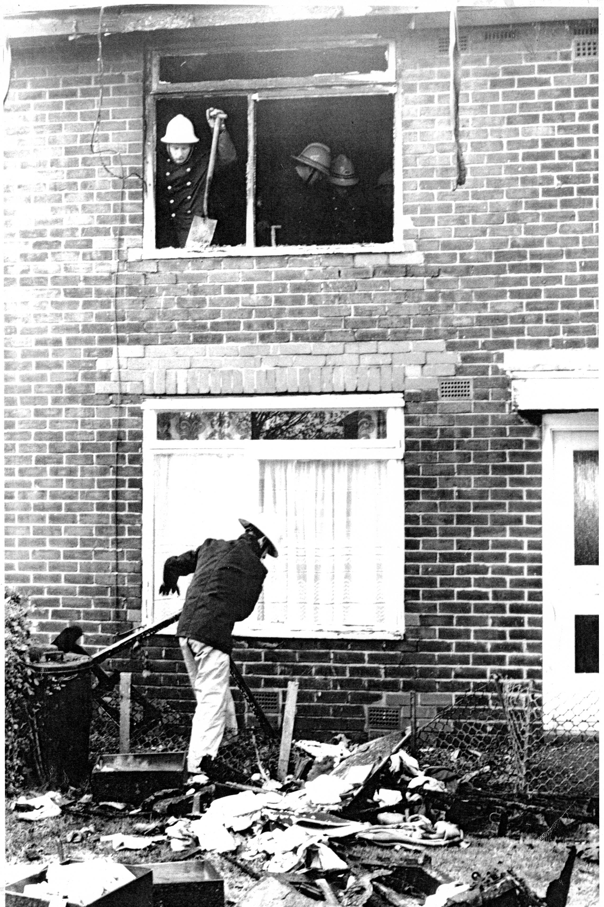 Norfolk Street , Mill Hill Familly Rescued 1984 Blackburn Fire History